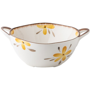 The alley is ready to hold a double-ear soup bowl