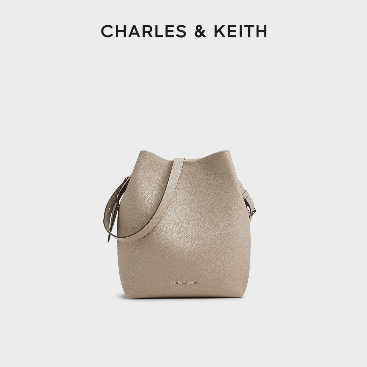 TaupeҺɫ CHARLES&KEITH25ļ¿CK2-10151504֦ƵбĸˮͰ599Ԫ