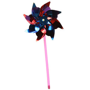 The stall push the code scan code small gift outdoor kindergarten event gift plastic thin slide small windmill manufacturer Qingcang free shipping
