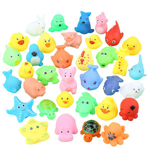 Pinch a soft glue small animal baby bath toy, baby, children's play, boys, men and girls, unlock the rhubarb duck
