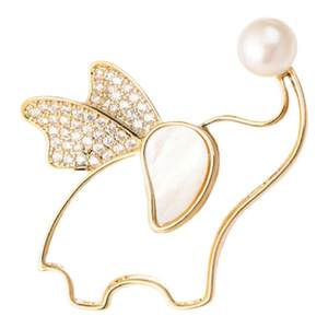 
Cartoon Cute Elephant Brooch Light Luxury High-end Coat Women's 2025 New High-End Exquisite Fashion Accessories