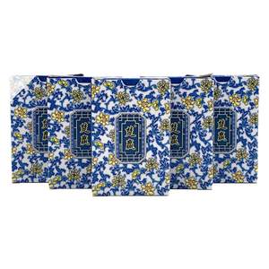 Plastic playing cards PVC waterproof cloth pattern non-slip washing Chuying blue and white porcelain one 10 pairs of hotel chess and card room