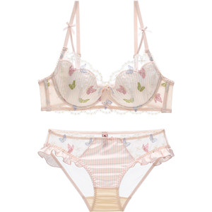 
Six Rabbits Lace Underwear Women's Big Breast Revealing Small Bra, Secondary Breast Reduction and Anti-expansion Sweet Girly Bra Set