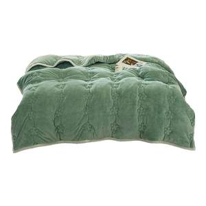 
MUJI flannel quilted blanket thickened winter velvet blanket quilt coral velvet three-layer ultra-thick leisure blanket