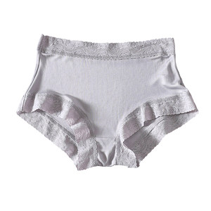 Mid -waist mulberry silk real silk panties female breathable comfortable lace bag hips sexy large size non -trace flat angle underwear