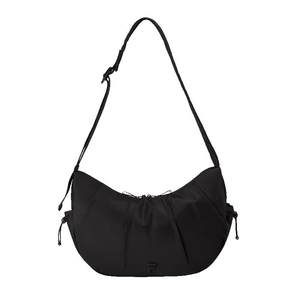 
FILA FUSION Fila trendy brand mother bag crossbody bag 2025 winter new women's bag sports small shoulder bag for men