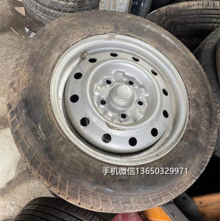 Подержанное оригинальное колесо обод из стали Wuling Rongguang 14-дюймовое 5 отверстий железное кольцо ступицы колес мм 175/70R14 шина