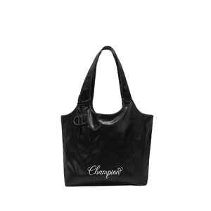 
Champion Champion Shoulder Backpack 2026 Autumn Women's Large Capacity Fashion Commuting Tote Bag Travel Casual Shoulder Bag
