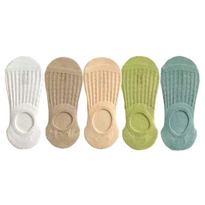 
Short socks for women, white boneless shallow mouth, spring and autumn sports, summer thin style, solid color invisible boat socks, silicone, anti-slip, and unslip