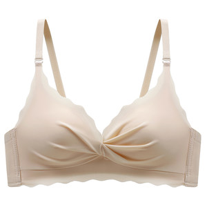 Steel -free underwear female small breasts gathered in summer thin, parallel cup, no trace, no trace of integrated bra, girl bra
