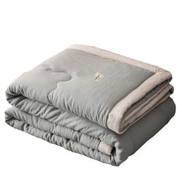 The air conditioner was washed by the summer, the summer thin model was washed
