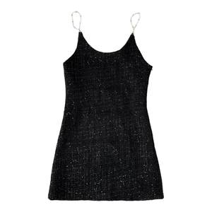 
Xiaoxiangfeng suspender dress 2025 autumn new sexy French niche design slimming A-line temperament suit