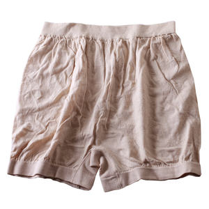 Seamless flat -angle panties Female Fat MM large size plus fat, increase high bombs safety pants anti -glowing pure cotton tie trousers