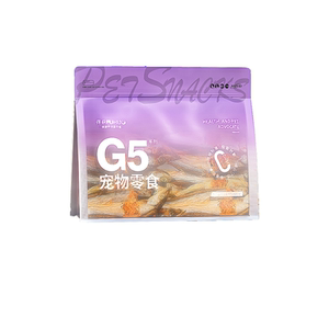 Captured G5 Polyporus freeze-dried small fish with seeds and dried them into kitten snacks. Cat and dog universal wind training reward dry snacks.