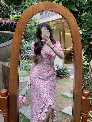 taobao agent Fuchsia dress, long skirt, plus size, V-neckline, bright catchy style, fitted