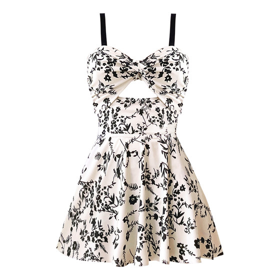 
Girls' 2026 new hot spring bathing suit, women's slimming one-piece, conservative and high-end flesh-covering skirt style