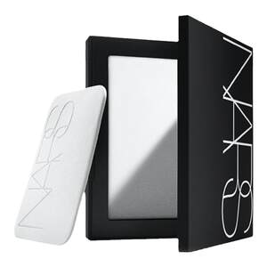 
Nars Nasnas Big White Powder Honey Powder Loose Powder 5894 Long-lasting Cosmetic Oil Control and Grinding 10g Genuine