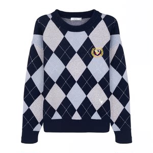 Autumn and winter style Weini Bear boys sweater thickened knitted wool sweater pullover jacket inspection quality
