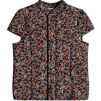 
Elderly woman's extra large sleeves stretch camel hair cotton waistcoat