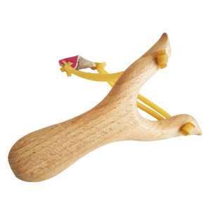 Traditional wooden slingshot outdoor competitive solid wood slingshot classic adult children toys toy wooden fork primary entry slingshot
