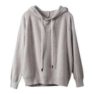 
Produced by Xiaoer [Holiday atmosphere] Gentle Andy velvet hooded pullover sweater for women in autumn and winter knitted tops