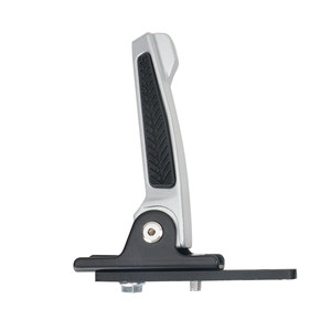 
The rear seat pedals of electric vehicles are lengthened and widened on both sides for shock absorption and the rear pedals are modified for battery vehicles with folding rear pedals.