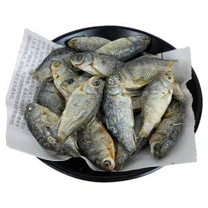 
Pet snacks, dried fish, freshwater farm fresh small crucian carp, dried cat snacks, cat snacks, dried fish, small turtle food