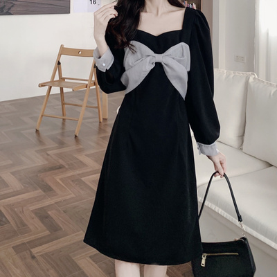 taobao agent Autumn black dress with sleeves, for plus size ladies, puff sleeves, long sleeve, fitted