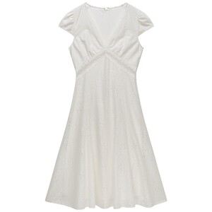 
[Mid-Season Discount] Ou Shili Dress 2026 Summer Lace V-neck Waist Little Black Dress White Dress A-Line
