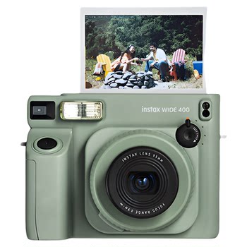 Fuji takes the Wide4005 -inch wide camera