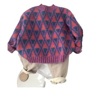 
Korean style new sweater autumn and winter 2025 for boys and girls, stylish baby pullover, warm round neck sweater with integrated fleece