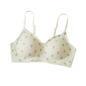 
Sweet seamless underwear for women with small breasts, anti-sagging, and secondary breast reduction, girls' non-wired naked bra