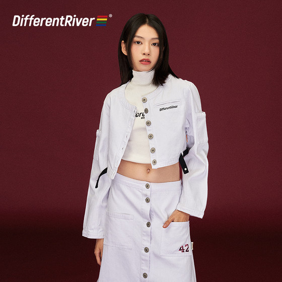 DifferentRiver2023秋季女款休闲辣妹圆领短款牛仔外套