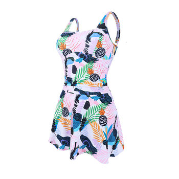 
The new one-piece swimsuit is high-end and slimming