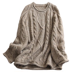 
Korean cable-knitted loose loose-fitting, flesh-covering, slimming and warm round-neck sweater 2025 winter new long-sleeved women's knitted sweater N867