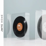 Авторские оригинальные украшения и реквизит, виниловые пластинки, аксессуары музыкальной тематики, декоративные шкатулки, украшения модельной комнаты.