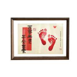 Footprint photo frame, full moon and hundred days, set up table to take pictures of hand and foot prints as a souvenir