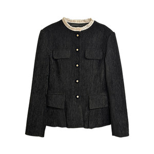 
Ashy Snow, No. 31, Kangpeng Street, black gold-flavored top, waist-cinching suit, pleated lace front shoulder