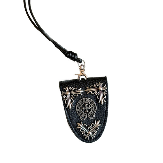 
Black puppy cross leather magnetic glasses clip necklace for women sunglasses storage long neck halter accessories sweater chain