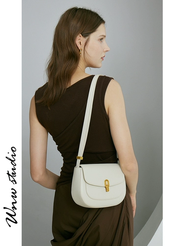 Белая расширенная летняя сумка на одно плечо, изысканный стиль, коллекция 2023