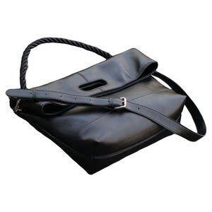 
Zuo Qianhu 2025 new men's one-shoulder genuine leather crossbody bag cowhide commuting free shipping bag gym bag computer bag