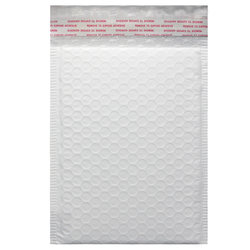 White three-layer thickened pearlescent bubble envelope bag