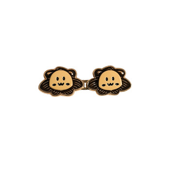 
Little lion’s cute waist buckle is a cute and slimming tool!