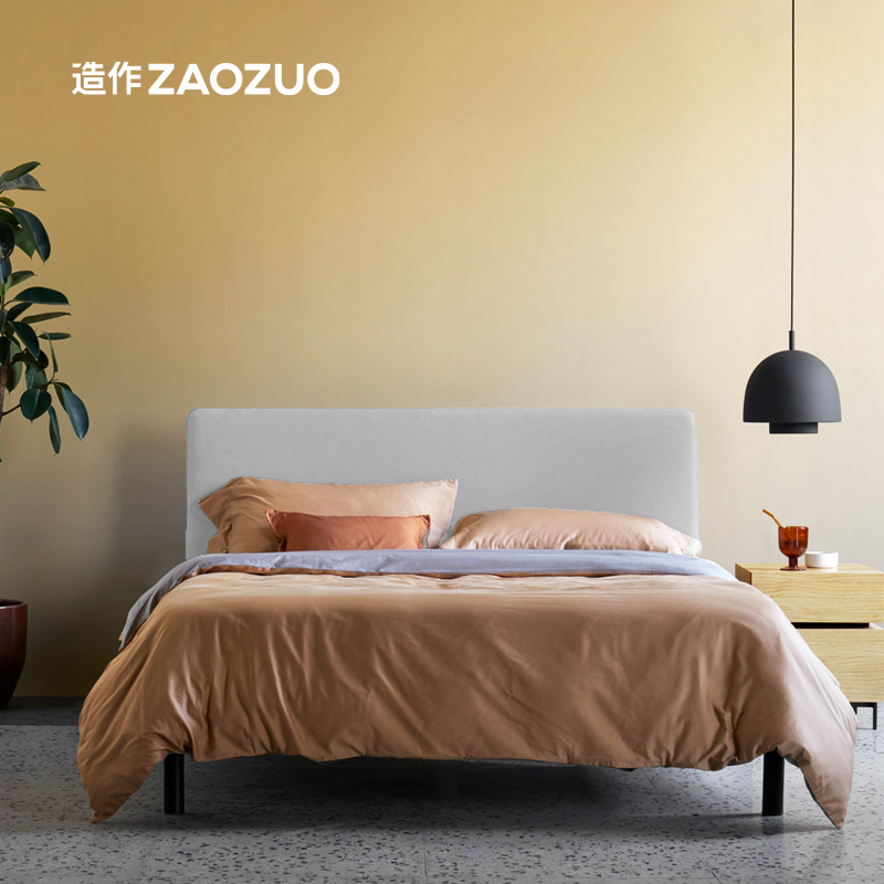 造作云帛床1.5米1.8米设计师现代极简软包装带边桌双人床ZAOZUO