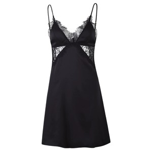 
MYBODY Shopping Mall Same Night Dress Female Pure Desire 2025 New Lace Deep V Sling Backless Satin Home Furnishing