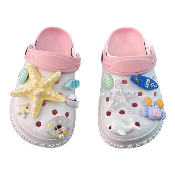
Children's Croc Shoes Slippers for Outerwear Boys and Girls 2026 New Big Children's Sandals Beach Shoes One-Piece