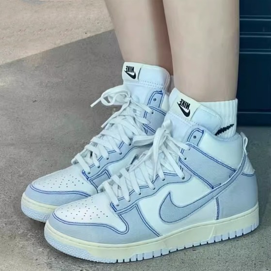 Nike/耐克  Dunk High 男女高帮时尚休闲鞋运动板鞋 DQ8799-101 C