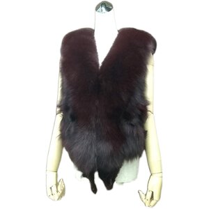 
2025 new autumn and winter fur vest women's small young short fox fur vest real fur integrated