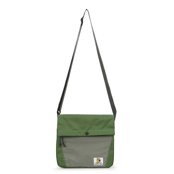 Outdoor travel Shoulder crossbody tidal bag ultra -light waterproof mobile phone document package casual portable convenience small shoulder bag versatile