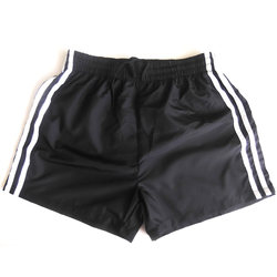 Three-quarter length sports shorts running fitness breathable running
